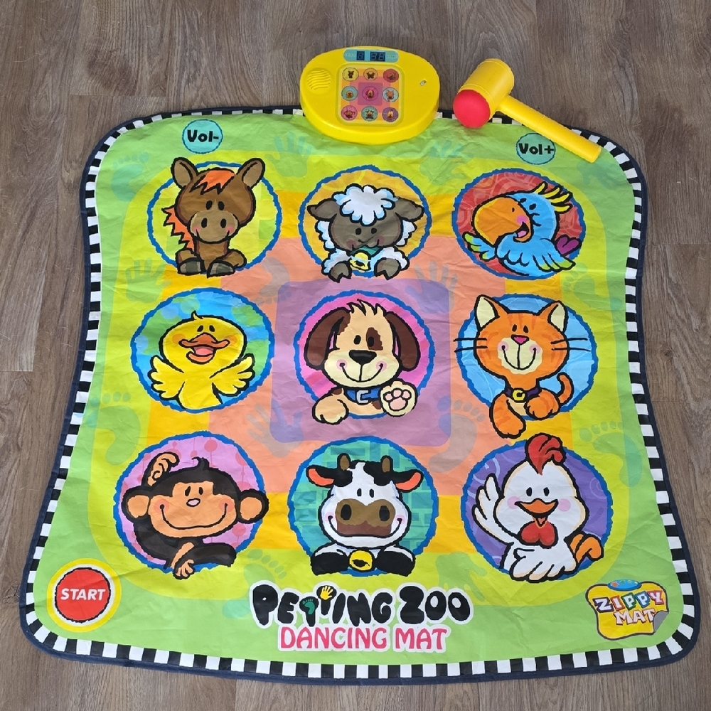 Petting Zoo Dancing Mat - Multicolor